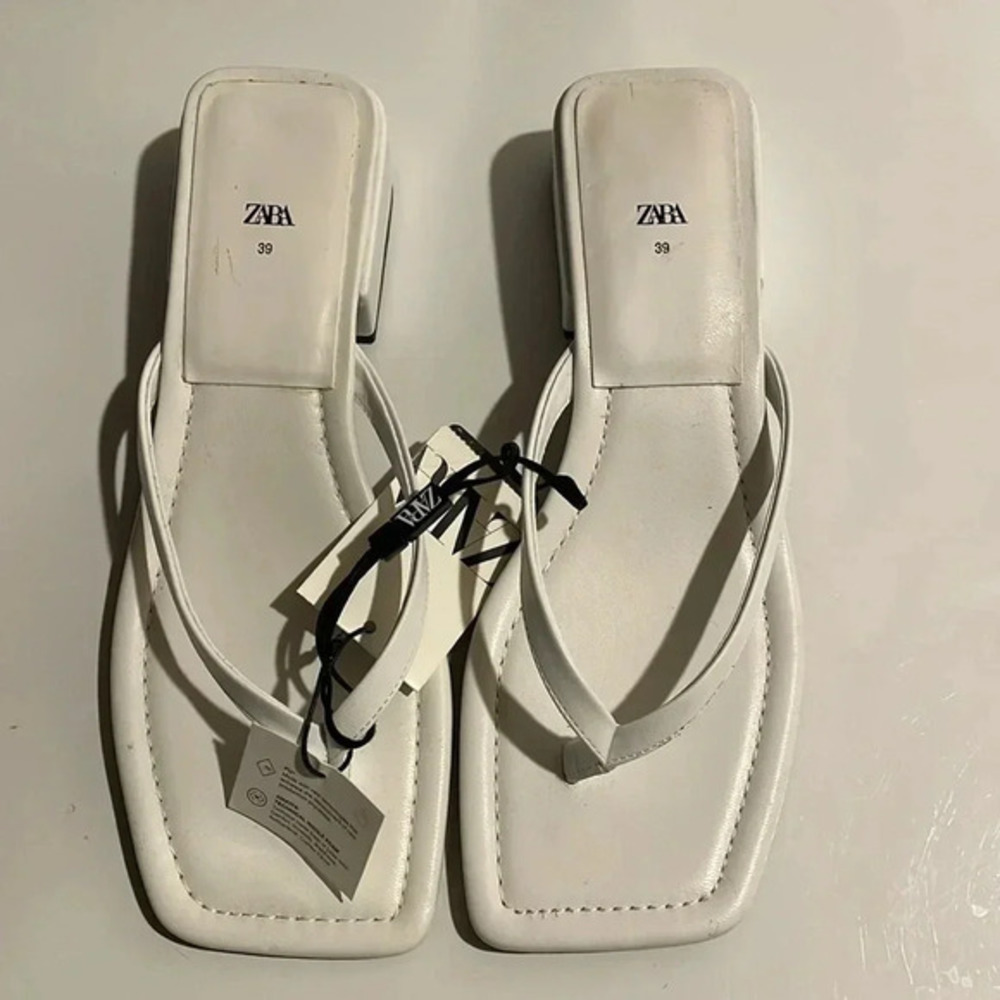 White Zara Sandal Slippers‎